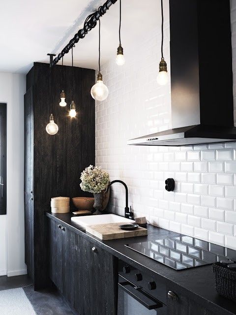 cozinha personalizada em preto e branco