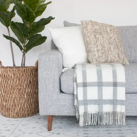 Manta-de-la-para-sofa-cinz
